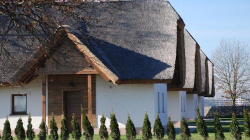 Panonsko selo - Odmor u Prekmurju - Vila s privatnim jacuzzijem - Odmor tijekom tjedna, Moravske Toplice, Slovenija - 420 EUR - 2x noćenje u vili s privatnim jacuzzijem za do 7 osoba, 2x karte za kupanje u Termama 3000