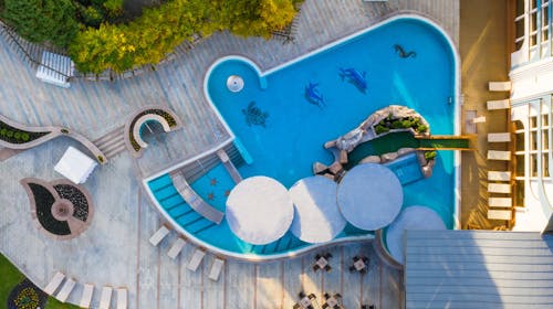 NaturMed Hotel Carbona - Wellness odmor, Heviz, Mađarska - 412 EUR - 2x noćenje u Standard dvokrevetnoj plus sobi za 2 osobe, Polupansion (doručak i večera)