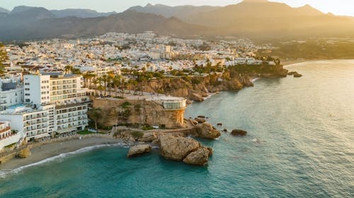 Ljetni odmor u Malagi, Malaga, Španjolska - 1.399 EUR - 7x noćenje u apartmanu ili hotelu za 2 osobe, Doručak