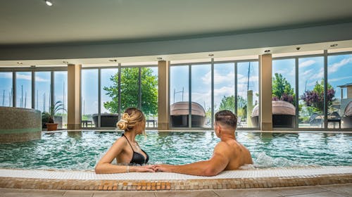 Hotel Golden Lake Resort Balatonfüred, Balatonfüred, Mađarska - 340 EUR - 2x noćenje u dvokrevetnoj Premium sobi s balkonom za 2 osobe, Polupansion