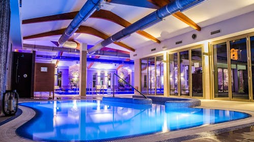 Kolping Family Resort****s, Hévíz, Mađarska - 499 EUR - 2x noćenje u Family Suite za 2 osobe (2 djece do 5,99 godina besplatno), Polupansion (buffet doručak i večera)