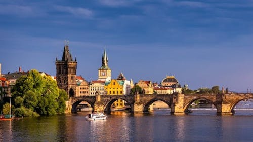 Holiday Inn Prague by IHG - City break, Prag, Češka - 308 EUR - 2x noćenje u dvokrevetnoj sobi za 2 osobe, Buffet doručak