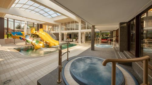 Hotel Terme Jezerčica - Nedjeljni odmor u Termama - Superior soba, Donja Stubica, Hrvatska - 164 EUR - 1x noćenje u dvokrevetnoj Superior sobi s dodatnim ležajem za 2 osobe (2 djece do 14,99 godina i 1 dijete do 4,99 godina besplatno), Polupansion