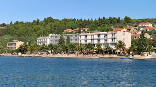Hotel Posejdon - All inclusive ljeto na Korčuli , Vela Luka, Korčula, Dalmacija, Hrvatska - 949 EUR - 5x noćenje u dvokrevetnoj Standard sobi (pogled park) s francuskim balkonom za 2 osobe, All inclusive