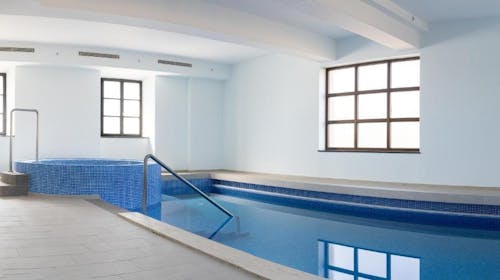 Hotel Dvorac Jurjevec - Proljetni odmor u raskošnom stilu Dvorca Jurjevec, Brežane Lekeničke, Hrvatska - 210 EUR - 1x noćenje u dvokrevetnoj Standard sobi za 2 osobe, Polupansion u 3 slijeda