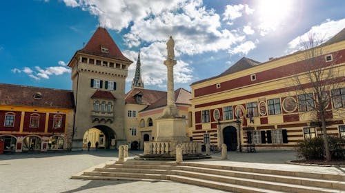 Hotel Irottko - Obiteljski odmor, Kőszeg, Mađarska - 162 EUR - 2x noćenje u dvokrevetnoj sobi za 2 osobe (1 dijete od 0 do 11,99 godina besplatno), Polupansion (buffet doručak i buffet ili večera u 4 slijeda)