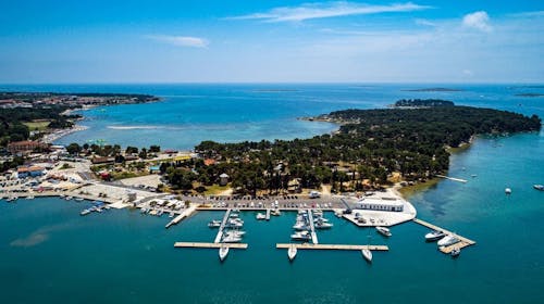 Plavo Nebo Istra Apartments - Lavanda 4+2 , Medulin, Istra, Hrvatska - 360 EUR - 2x noćenje u apartmanu Lavanda 2+2 za do 4 osobe, Priprema apartmana i završno čišćenje