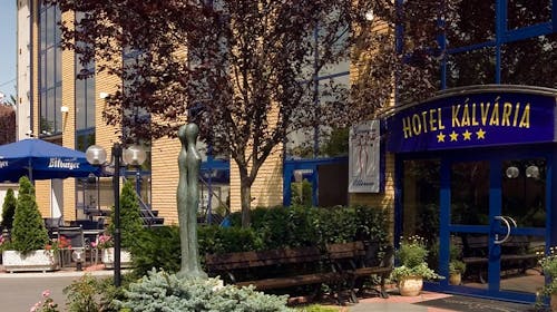 Hotel Kalvaria - Odmor u Mađarskoj , Győr, Mađarska - 326 EUR - 3x noćenje u objektu s 4 zvjezdice za 2 osobe, Polupansion