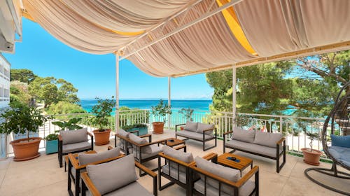 Hotel Faraon - All inclusive proljeće u Dalmaciji, Trpanj, Dalmacija, Hrvatska - 220 EUR - 2x noćenje u dvokrevetnoj Comfort sobi s balkonom (pogled more) za 2 osobe, All inclusive s uključenim pićem uz obroke