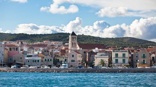 Apartmani Mateo - Odmor u Vodicama, Vodice, Dalmacija, Hrvatska - 139 EUR - 3x noćenje u Crvenom apartmanu za 2 osobe, Završno čišćenje