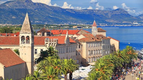 Hotel Rotondo ili Rotondo Annex - 1. svibanj u Trogiru, Seget Donji, Trogir, Dalmacija, Hrvatska - 416 EUR - 3x noćenje u dvokrevetnoj Standard sobi za 2 osobe (1 dijete do 12 godina besplatno), Polupansion