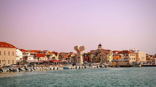 Apartmani Mateo - Odmor u Vodicama, Vodice, Dalmacija, Hrvatska - 305 EUR - 5x noćenje u Plavom ili Zelenom apartmanu (2+2 ovisno o raspoloživosti) za 4 osobe, Završno čišćenje