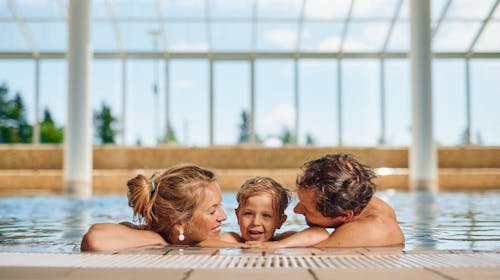 Wellness & Spa Apartmaji Bolfenk - Uskrs, 1. svibanj ili jesenski praznici na Pohorju, Pohorje, Slovenija - 209 EUR - 2x noćenje u Superior apartmanu s kaminom i s terasom ili balkonom za 4 osobe, Neograničeno korištenje WellNest unutarnjega bazena od 12 do 20 sati