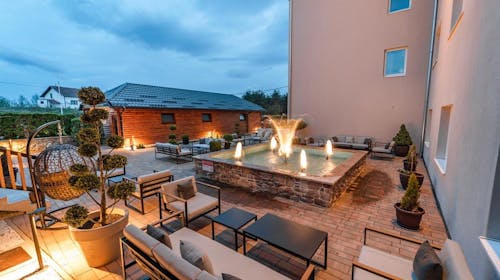 Hotel Mirjana & Rastoke - Proljetni odmor u blizini Plitvica, Slunj, Hrvatska - 149 EUR - 1x noćenje u dvokrevetnoj sobi za 2 osobe, Polupansion