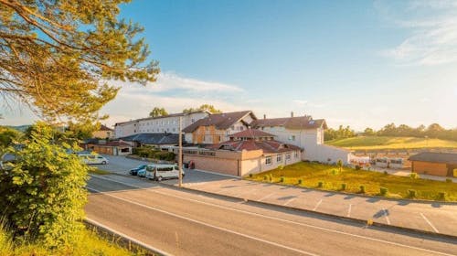 Hotel Mirjana & Rastoke - Ljetni odmor u blizini Plitvica, Slunj, Hrvatska - 168 EUR - 1x noćenje u dvokrevetnoj sobi za 2 osobe, Polupansion