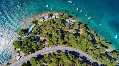 Camping Village Poljana - Mobilna kućica - Odmor na Malom Lošinju, Mali Lošinj, Hrvatska - 255 EUR - 5x noćenje u mobilnoj kućici Bellavista za 4 osobe (1 dijete do 11,99 godina besplatno), Korištenje struje, plina i vode