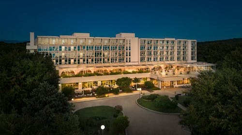 Magal Maradiso Hotel by Aminess - Rujan u Njivicama na Krku - Superior Junior Suite, Njivice, Krk, Hrvatska - 1.175 EUR - 5x noćenje u Superior Junior Suiteu sa balkonom morska strana za 2 osobe (2 djece do 9,99 godina besplatno), Polupansion