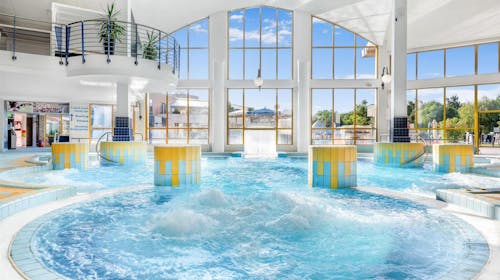 Park Inn by Radisson Sárvár Resort & Spa , Sárvár, Mađarska - 500 EUR - 2x noćenje u Standard dvokrevetnoj sobi za 2 osobe, All inclusive