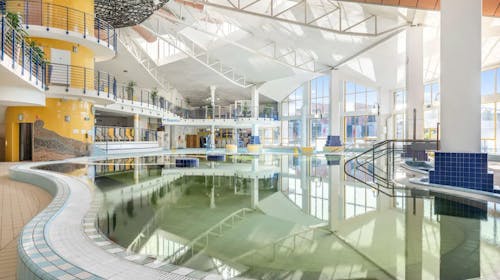 Park Inn by Radisson Sárvár Resort & Spa , Sárvár, Mađarska - 400 EUR - 2x noćenje u Standard dvokrevetnoj sobi za 2 osobe, All inclusive
