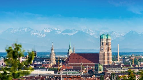 A&O München Laim - City break u Bavarskoj, München, Njemačka - 79 EUR - 1x noćenje u dvokrevetnoj Standard sobi ili obiteljskoj sobi za 2 osobe (2 djece do 17 godina besplatno), Doručak