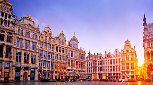 A&O Brussel Centrum - Zakoračite u srce Europe posjetom Bruxellsu, Brussels, Belgija - 79 EUR - 1x noćenje u dvokrevetnoj Standard sobi ili obiteljskoj sobi za 2 osobe (2 djece do 17 godina besplatno), Buffet doručak