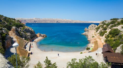 Hotel Zagreb Karlobag - All inclusive light ljeto - Soba s balkonom, Karlobag, Hrvatska - 505 EUR - 5x noćenje u dvokrevetnoj sobi s balkonom za 2 osobe (1. dijete do 11,99 godina besplatno i 2. dijete do navršene 1 godine besplatno), All inclusive light