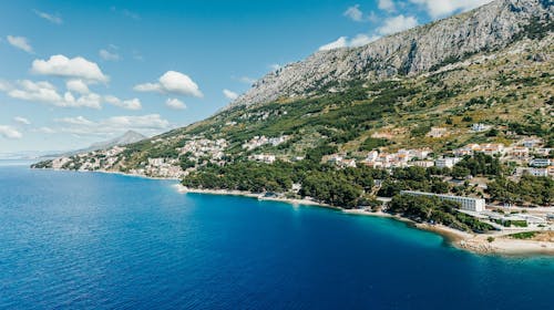 Sagitta Holiday Resort - Početak ljeta u Omišu - Standard soba, Omiš, Dalmacija, Hrvatska - 229 EUR - 2x noćenje u Standard dvokrevetnoj sobi za 2 osobe, All inclusive