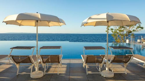 Vitality Hotel Punta - Obiteljski odmor na Lošinju, Veli Lošinj, Hrvatska - 380 EUR - 2x noćenje u dvokrevetnoj Superior sobi (strana park) za 2 osobe (1 dijete do 11,99 godina besplatno), Polupansion (doručak i večera)