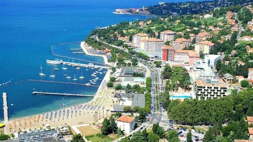 Hoteli LifeClass - Hotel Slovenija - Proljetni i ljetni odmor s 5 zvjezdica, Portorož, Slovenija - 398 EUR - 2x noćenje u dvokrevetnoj sobi za 2 osobe (1. dijete do 12 godina besplatno), Doručak