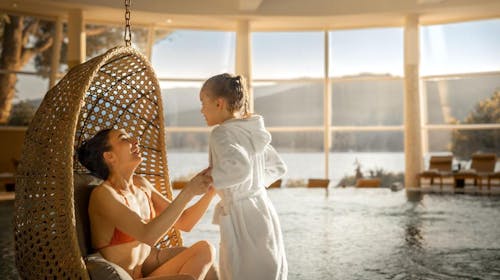 Valamar Sanfior Hotel - Vrhunsko obiteljsko ljeto u Rapcu, Rabac, Istra, Hrvatska - 461 EUR - 2x noćenje u sobi „Room for 2+1 Seaside“ za 2 osobe (1 dijete do 11,99 godina besplatno), Polupansion s uključenim bezalkoholnim negaziranim pićima iz šankomata tijekom obroka