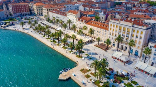 Hotel Batuda - Ljetni obiteljski odmor u Splitu, Split, Dalmacija, Hrvatska - 141 EUR - 1x noćenje u dvokrevetnoj sobi za 2 osobe (1 dijete do 6 godina besplatno), Doručak