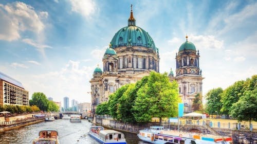 A&O Berlin Hauptbahnhof - Istražite Berlin, Berlin, Njemačka - 67 EUR - 1x noćenje u dvokrevetnoj Standard sobi za 2 osobe, Buffet doručak