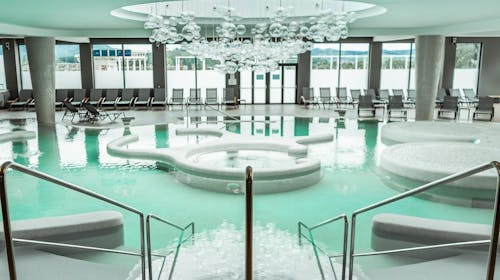 Wellness Hotel Habakuk - Ljetni obiteljski wellness, Maribor, Pohorje, Slovenija - 349 EUR - 2x noćenje u dvokrevetnoj Standard sobi s dodatnim ležajem za 2 osobe (1 dijete do 11,99 godina i 1 dijete do 4,99 godina besplatno), Polupansion