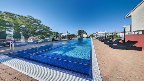 Ilirija Resort - Hotel Villa Donat - Romantično ili obiteljsko ljeto s punim pansionom - Akcijska cijena, Sv. Filip Jakov, Dalmacija, Hrvatska - 1.589 EUR - 7x noćenje u dvokrevetnoj Superior sobi za 2 osobe (1 dijete do 7 godina i 1 dijete do 12 godina besplatno), Puni pansion