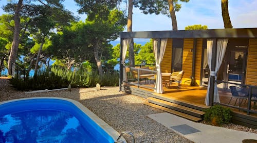 Park Villas by Morenia - All inclusive odmor u Deluxe kamping vile s privatnim bazenom, Podaca, Makarska rivijera, Dalmacija, Hrvatska - 2.492 EUR - 7x noćenje u kamping vili s privatnim grijanim bazenom za do 4 osobe, All inclusive