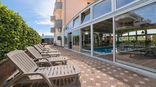 Peris Resort apartments - Kraj ljeta na Pagu - Jednosoban apartman, Novalja, Pag, Dalmacija, Hrvatska - 896 EUR - 7x noćenje u jednosobnom apartmanu (2+2) za 4 osobe, Korištenje vanjskog bazena