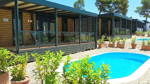 Park Villas by Morenia - All inclusive odmor u Deluxe kamping vili s privatnim bazenom, Podaca, Makarska rivijera, Dalmacija, Hrvatska - 3.122 EUR - 7x noćenje u kamping vili s privatnim grijanim bazenom za do 4 osobe, All inclusive
