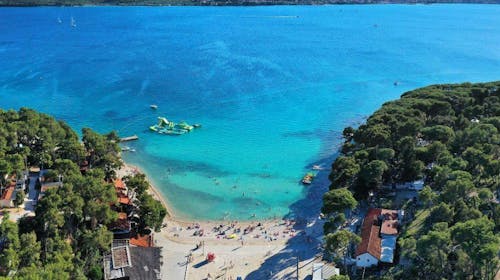Ilirija Resort - Hotel Adriatic - Last minute zabavno ljeto s punim pansionom, Biograd na Moru, Dalmacija, Hrvatska - 1.499 EUR - 7x noćenje u dvokrevetnoj Superior sobi za 2 osobe (1 dijete do 12 godina i 1 dijete do 7 godina besplatno), Puni pansion