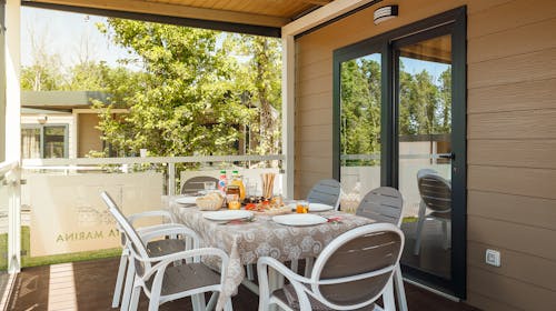 Santa Marina Boutique Camping - Obiteljski odmor u Poreču, Poreč, Istra, Hrvatska - 170 EUR - 3x noćenje u Premium Comfort mobilnoj kućici za 4 osobe (2 djece do 11,99 godina besplatno), Posteljina i ručnici
