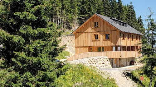 Mozirska kuća na Goltama - Ljetni obiteljski vikend odmor u prirodi, Mozirje , Slovenija - 255 EUR - 2x noćenje u obiteljskoj sobi s zajedničkom kupaonicom za 4 osobe, Polupansion