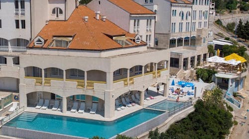 Hotel Stella - Rujan u Neumu, Neum, Bosna i Hercegovina - 158 EUR - 3x noćenje u Comfort sobi s balkonom i pogledom na more za 2 osobe, Polupansion