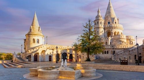 Escala Hotel & Suites Budapest - Obiteljski odmor, Budimpešta, Mađarska - 286 EUR - 2x noćenje u dvosobnom apartmanu za 4 osobe, Buffet doručak