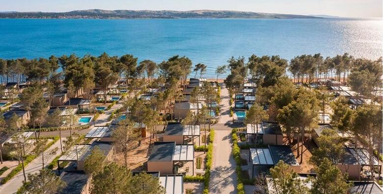 POSEBNA PONUDA! Aminess Style Camping Avalona 5* - 2 ili 3 noćenja za 4 odraslih i 2 djece do 11,99 godina uz korištenje bazena i vodenog parka